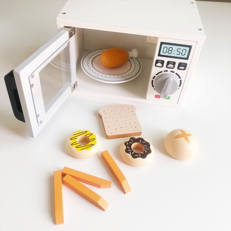 木製子供用電子レンジベーキングおもちゃシミュレーションキッチ - Kitchen Kids Baking Set のレビューと価格
